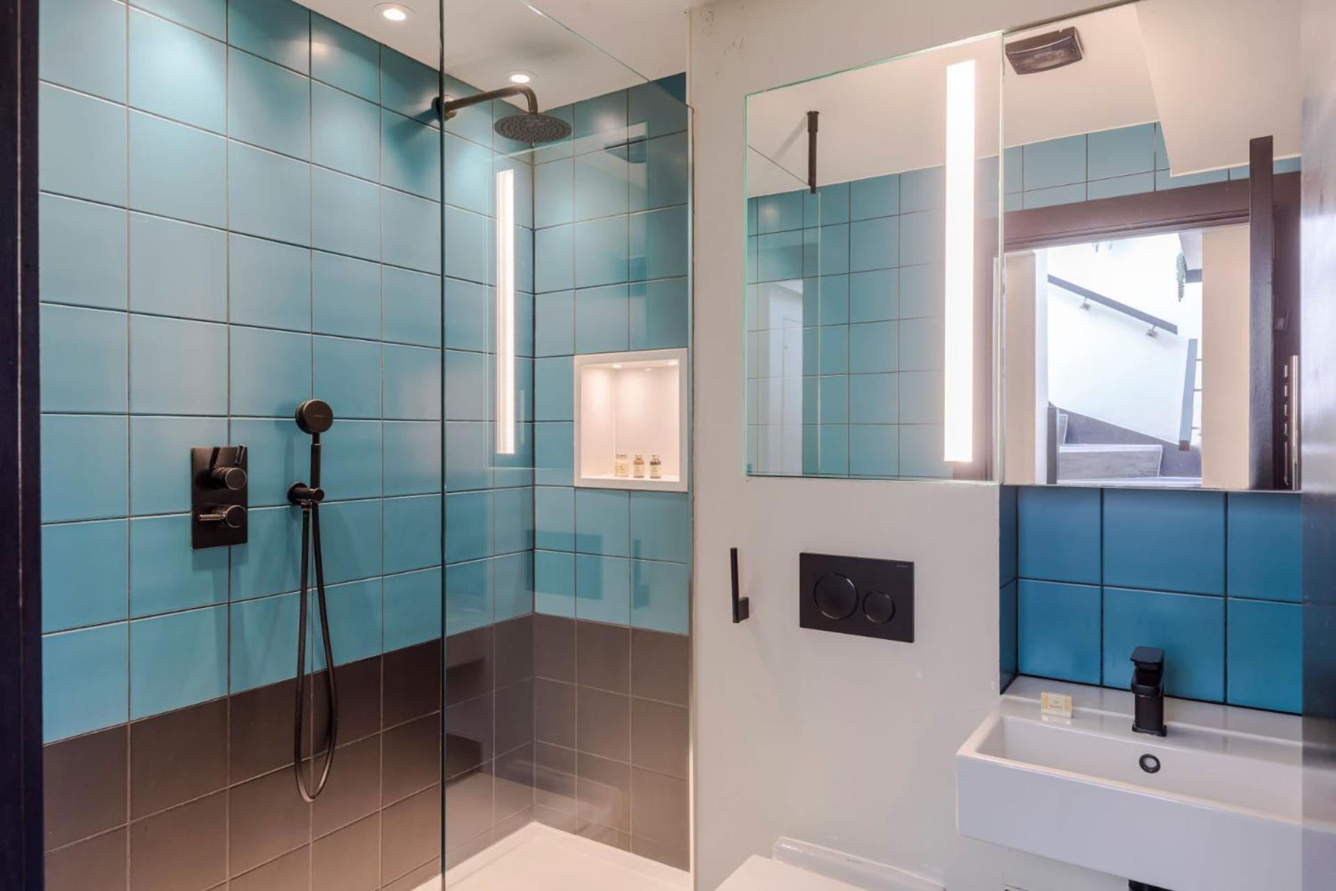 The Influencer Suite - Soho - By Frankie Says Londen Buitenkant foto