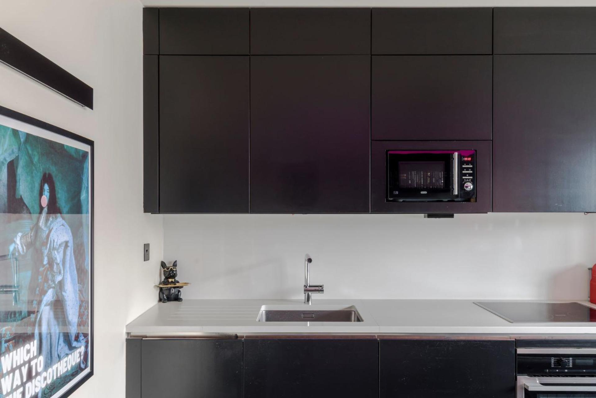 The Influencer Suite - Soho - By Frankie Says Londen Buitenkant foto
